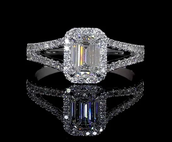 9.01 Cts 14k White Gold Emerald Shape Split Shank Ring - Video