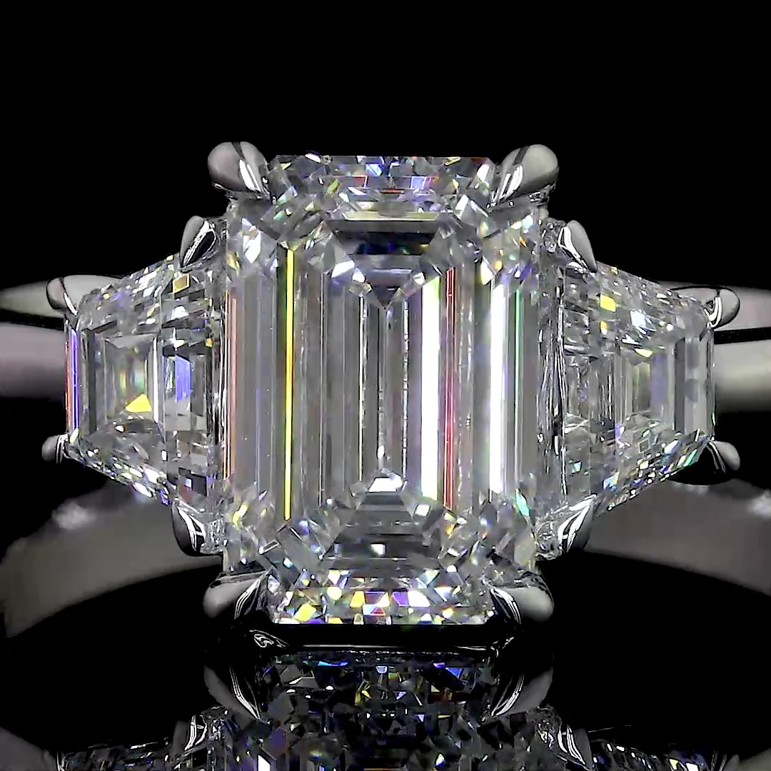 8.4 Cts 14k White Gold Emerald Shape 3 Stones Ring - Image 3