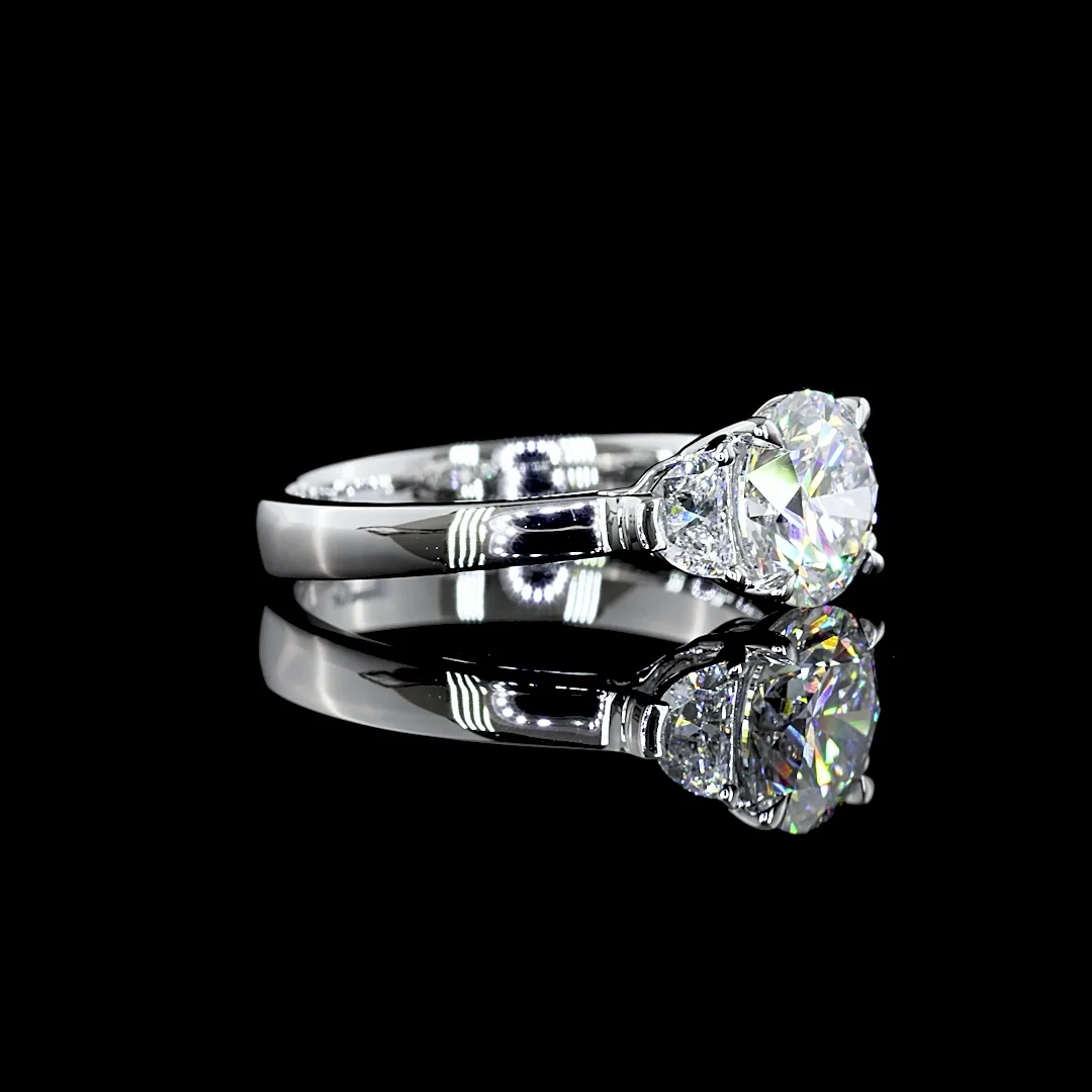 2.45 Cts Platinum Round Shape 3 Stones Ring - Video