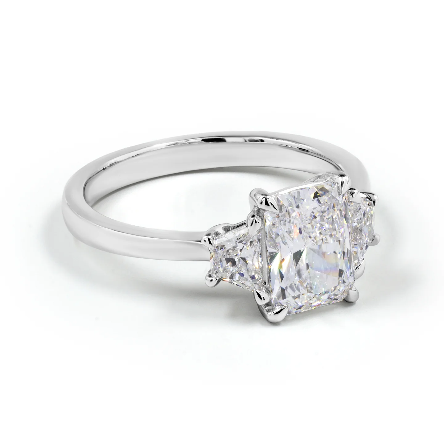 6.06 Cts 14k White Gold Radiant Shape 3 Stones Ring - Image 4