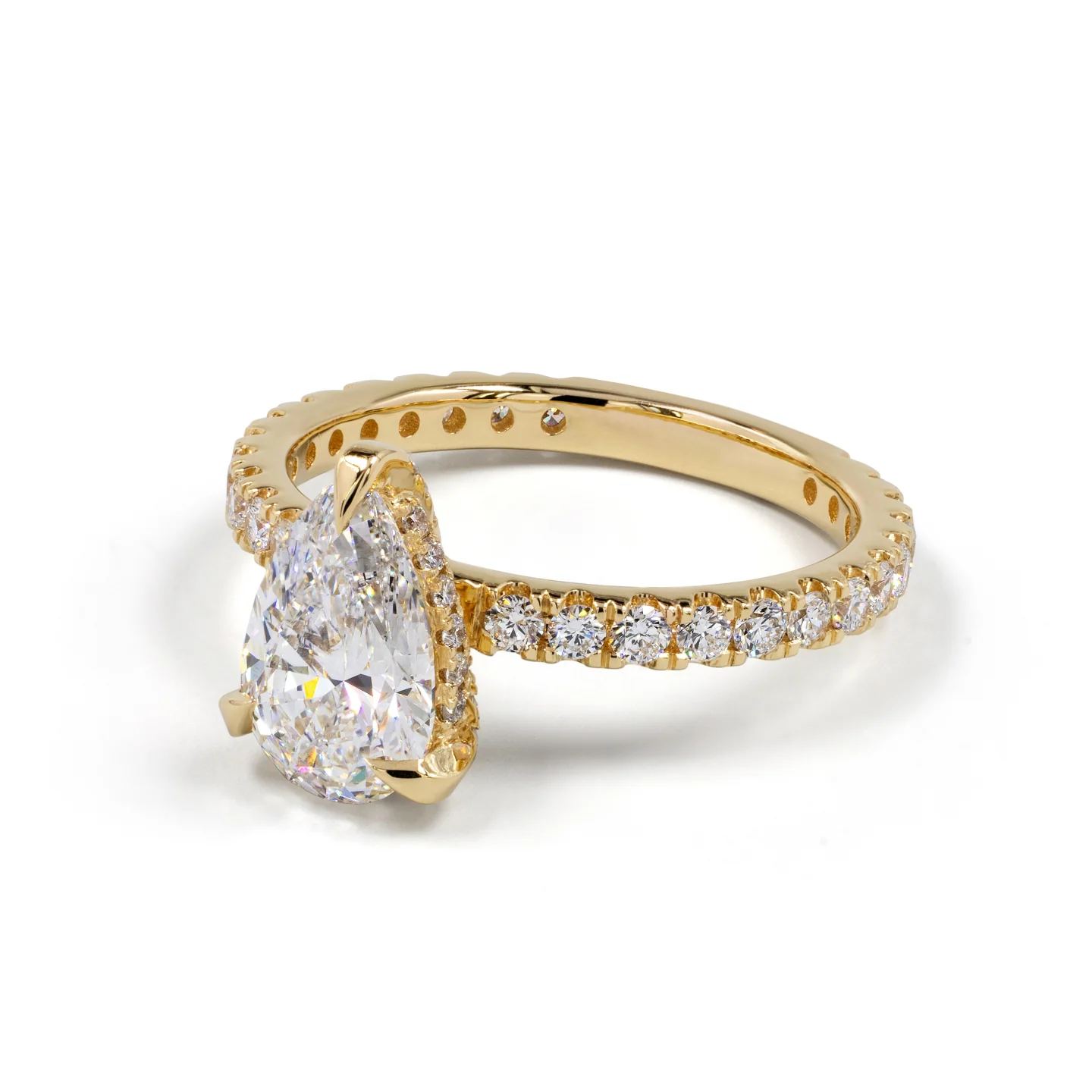 3.95 Cts 14k Yellow Gold Pear Shape Hidden Halo Ring - Image 2