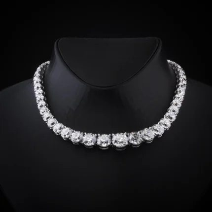106.41 Cts 14k White Gold Old European Brilliant Shape Riviera Necklace - Video
