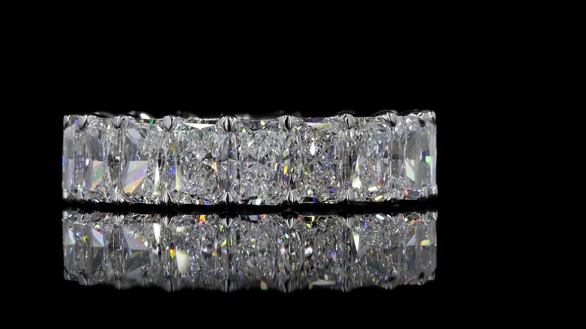 8.99 Cts Platinum Radiant Shape Eternity Band Eternity Band - Image 3