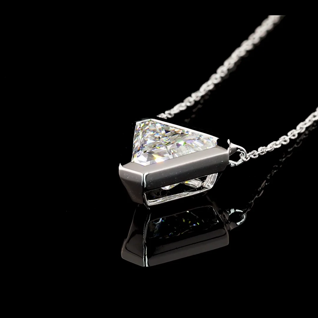 2.05 Cts 14k White Gold Triangle Shape Solitaire Pendant - Image 4