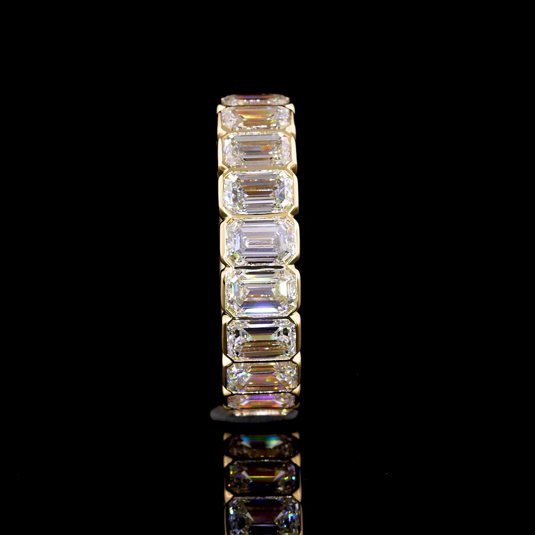 5.02 Cts 14k Yellow Gold Emerald Shape Eternity Band Eternity Band - Image 3