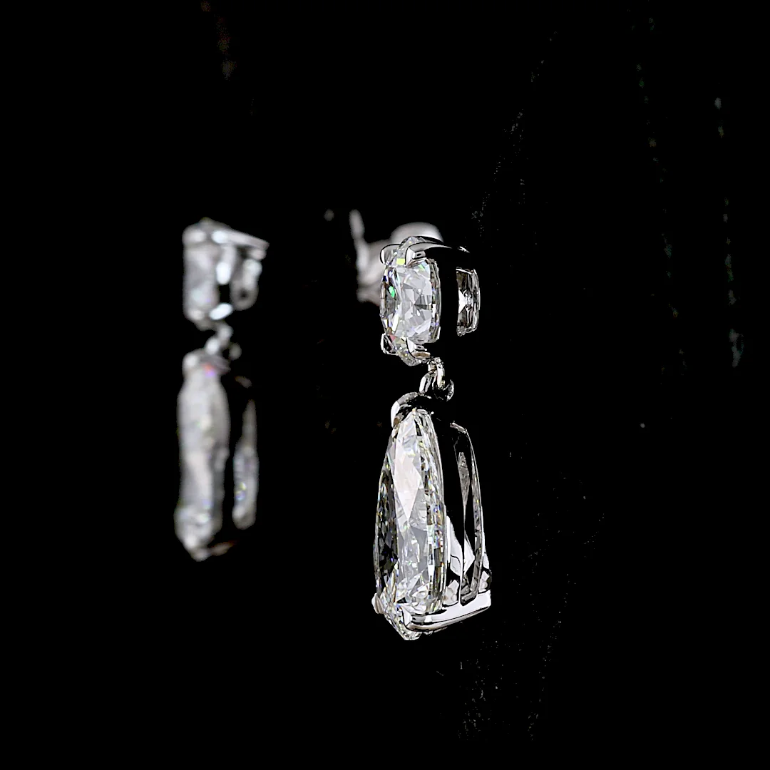 5.1 Cts 14k White Gold Pear Shape Hanging Earring - Image 2