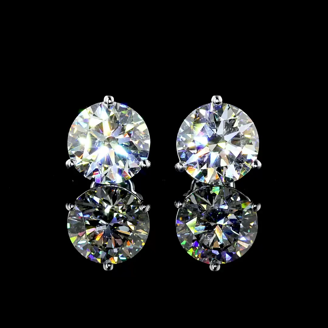 2.86 Cts 14k White Gold Round Shape Martini Earring - Image 3