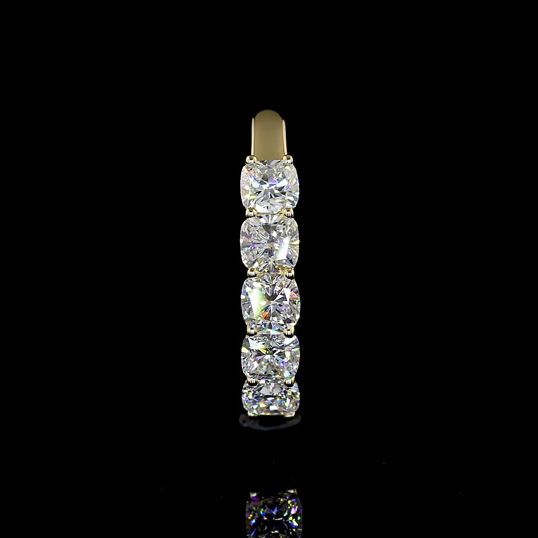 1.04 Cts 14k Yellow Gold Square Cushion Brilliant Shape 5 Stones Eternity Band - Image 2