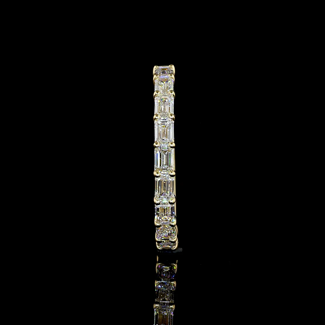 1.23 Cts 14k Yellow Gold Emerald Shape 3/4 Band Eternity Band - Image 4