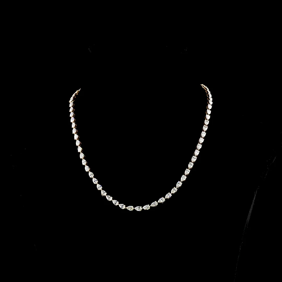 16.67 Cts 18k Yellow Gold Pear Shape Tennis Necklace - Video
