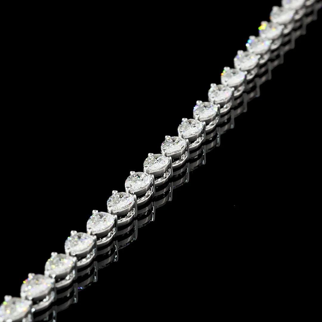 9.95 Cts 14k White Gold Pear Shape Tennis Necklace - Image 4