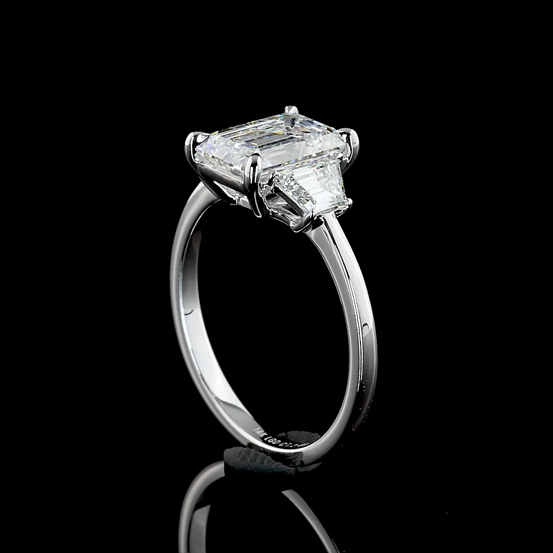 2.79 Cts 14k White Gold Emerald Shape 3 Stones Ring - Image 3
