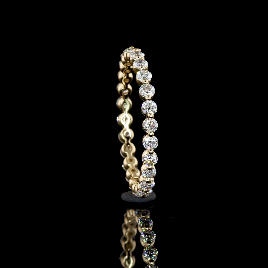 0.85 Cts 18k Yellow Gold Round Shape Eternity Band Eternity Band - Image 4