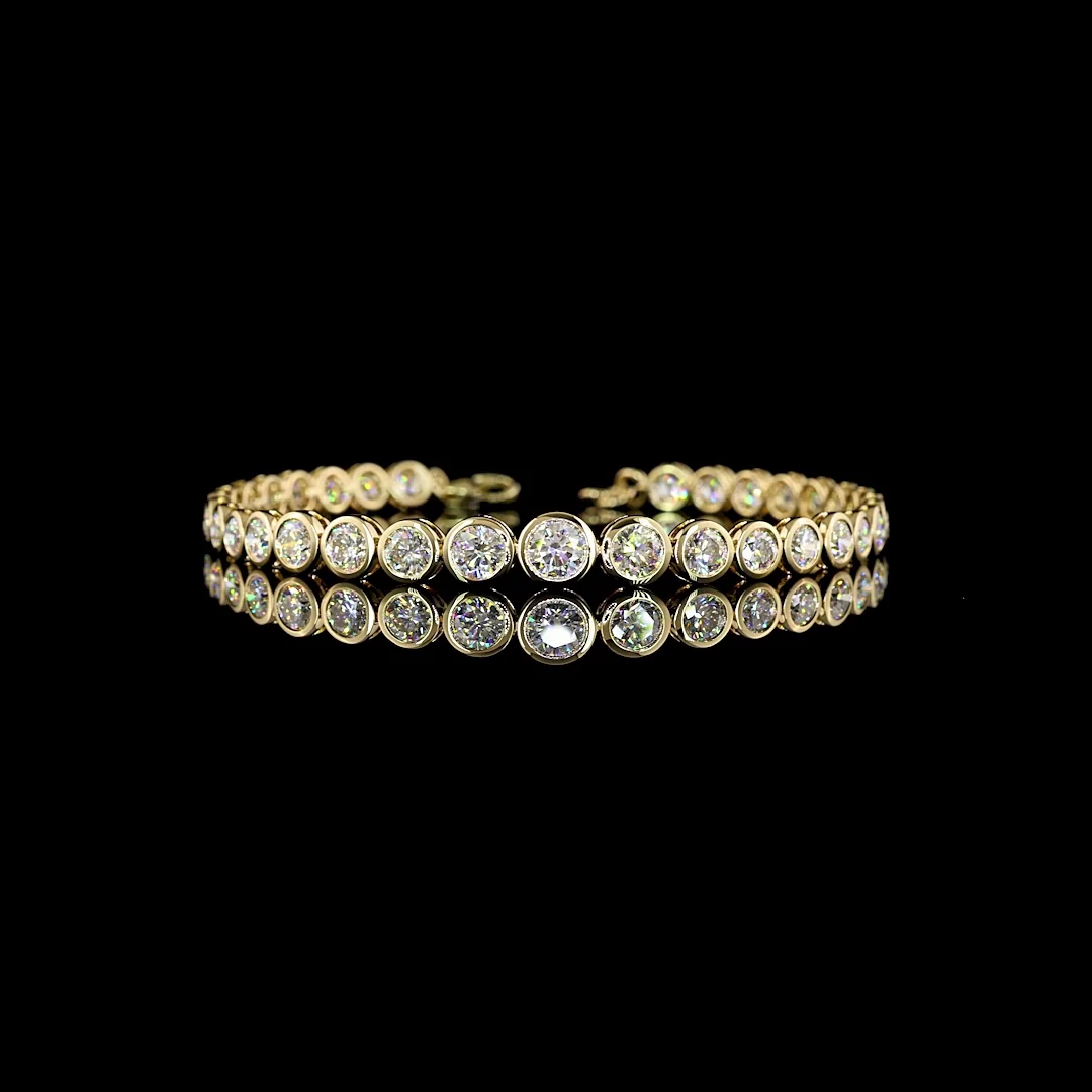 7.05 Cts 14k Yellow Gold Round Shape Special Bracelet - Video