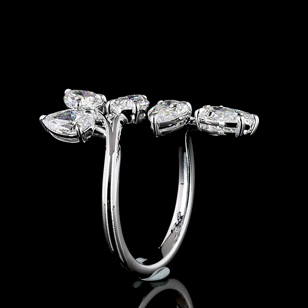 3 Cts 14k White Gold Pear Shape Special Ring - Image 4