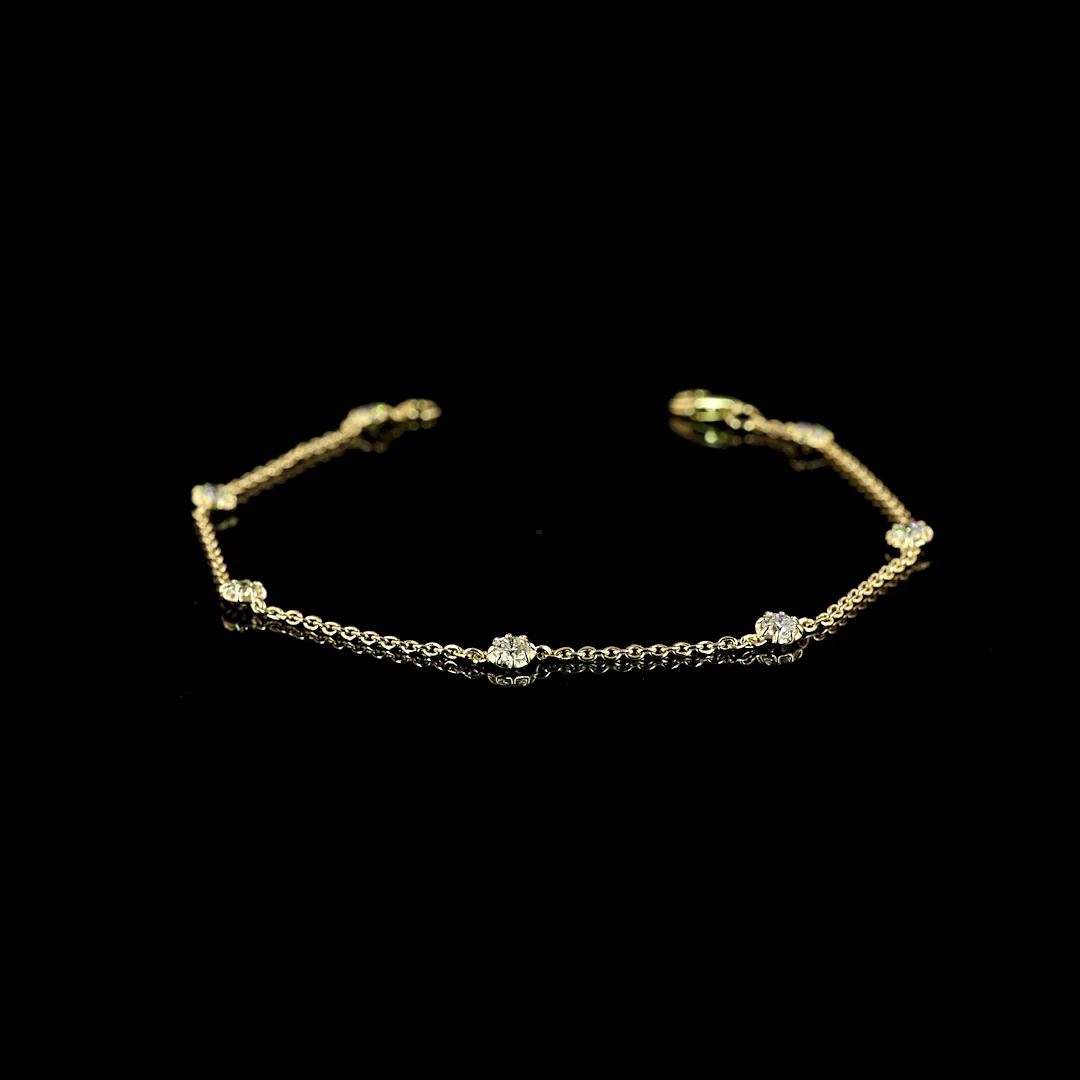 0.66 Cts 14k Yellow Gold Round Shape Station Bracelet - Video