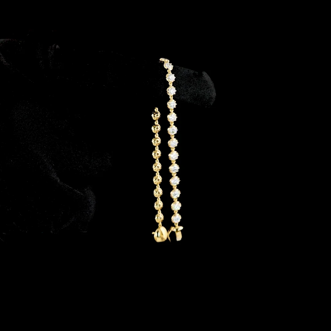 3.91 Cts 18k Yellow Gold Round Shape Tennis Bracelet - Image 3