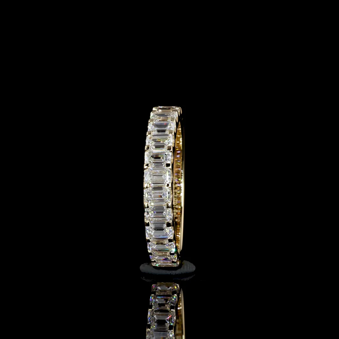 1.3 Cts 18k Yellow Gold Emerald Shape Half Eternity Eternity Band - Image 4