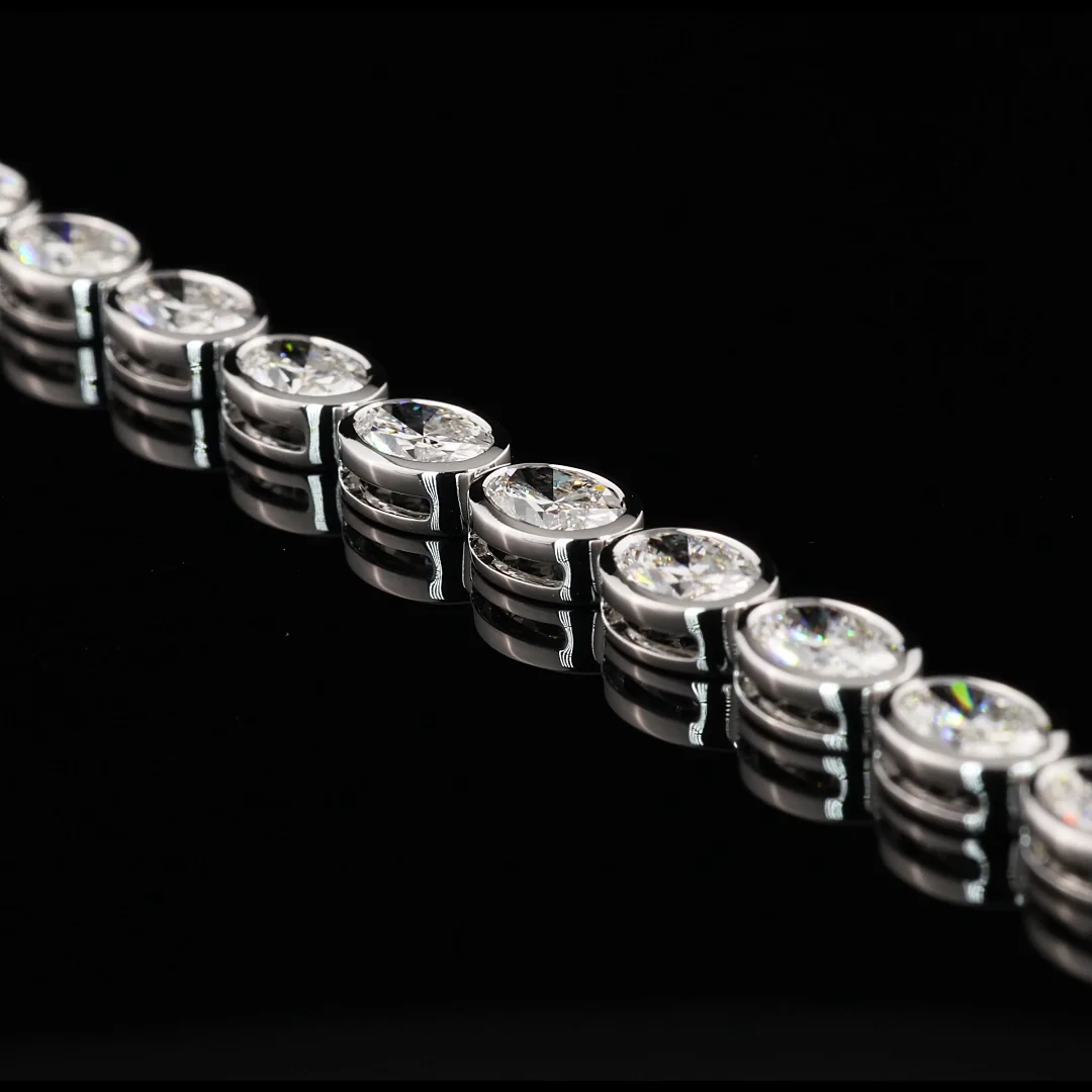 10.28 Cts 14k White Gold Oval Shape Tennis Bracelet - Image 3
