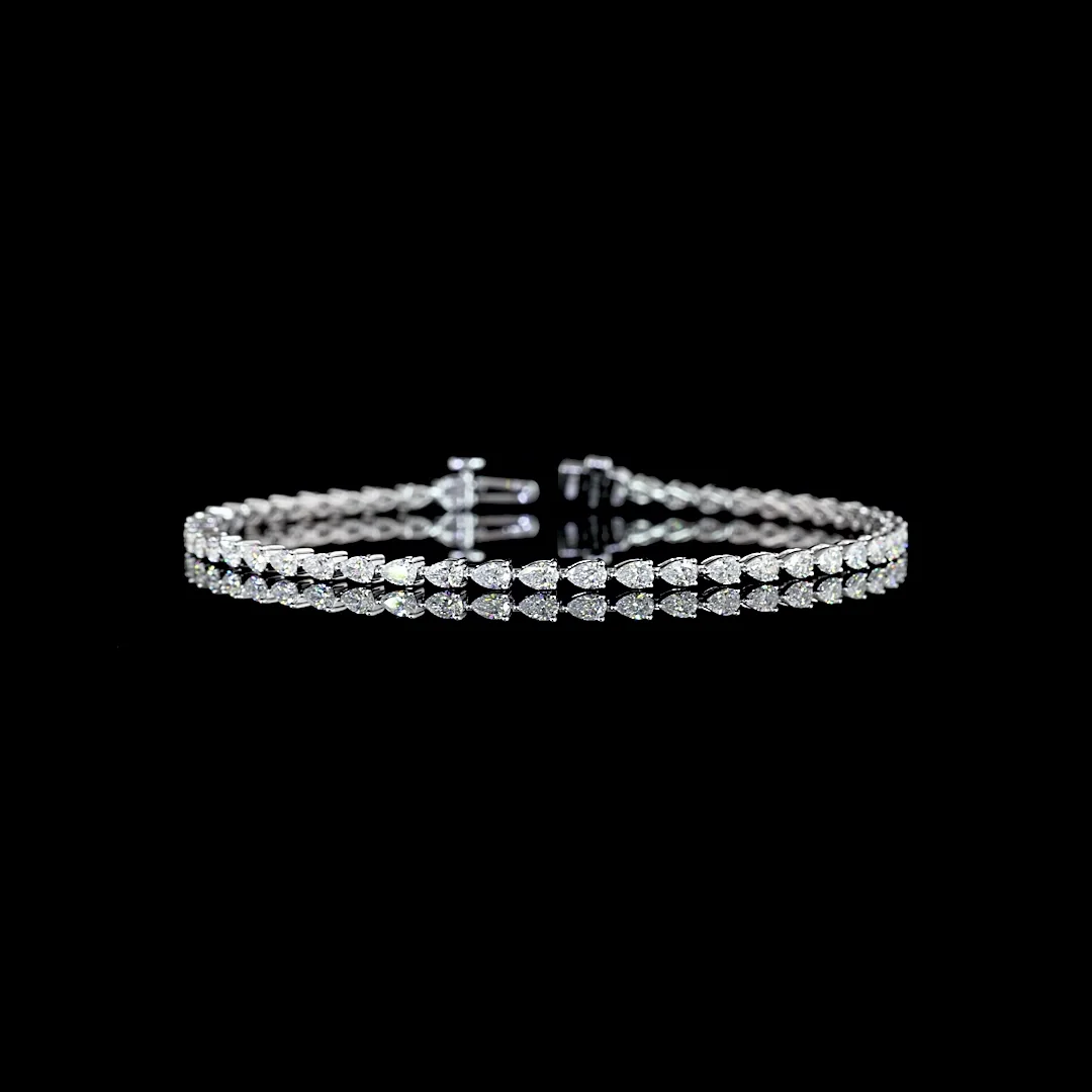 2.62 Cts 14k White Gold Pear Shape Tennis Bracelet - Video