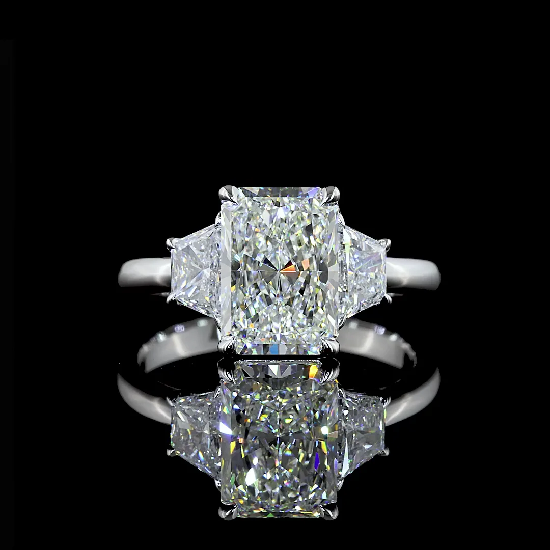 2.61 Cts 14k White Gold Mix Shape 3 Stones Ring - Video