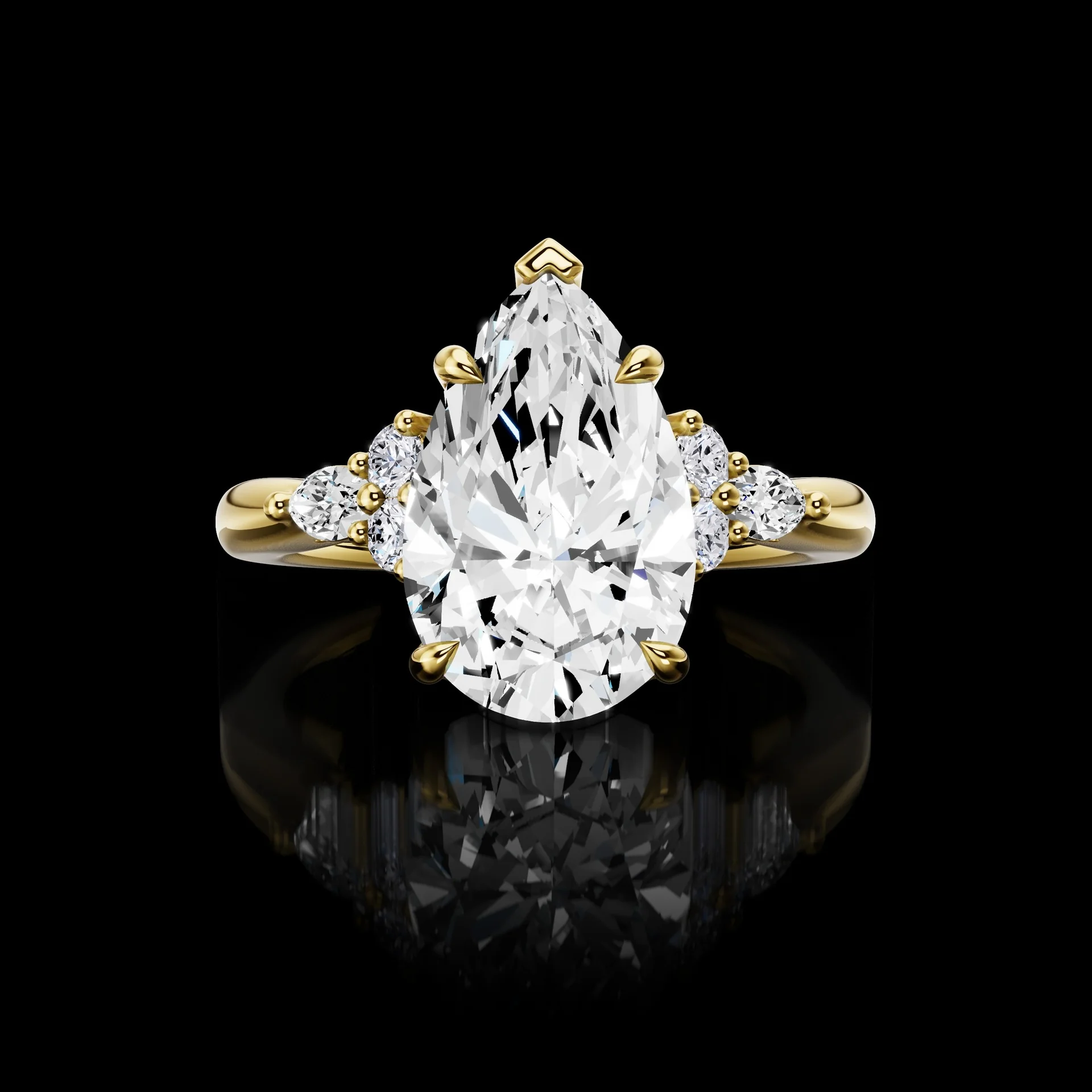 2.6 Cts 14k Yellow Gold Pear Shape Special Ring - Video