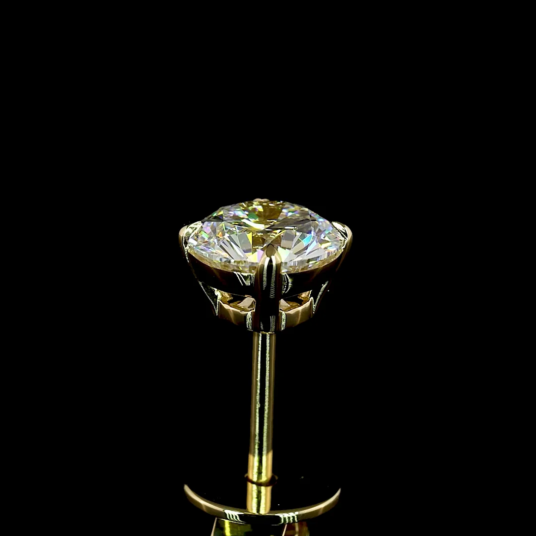 1.08 Cts 14k Yellow Gold Round Shape Studs Earring - Image 4