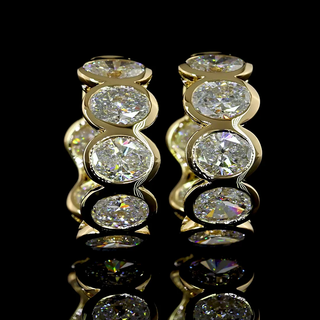 3.58 Cts 14k Yellow Gold Oval Shape Huggies Earring - Video