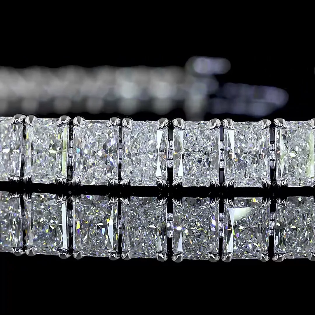 11.35 Cts 14k White Gold Radiant Shape Tennis Bracelet - Image 2