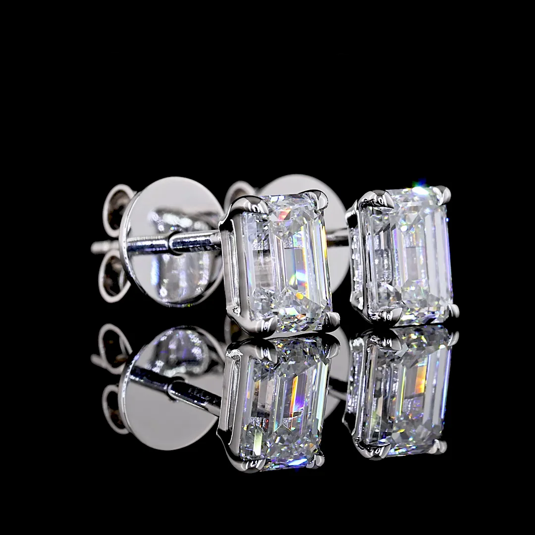 1.05 Cts 14k White Gold Emerald Shape Studs Earring - Image 2