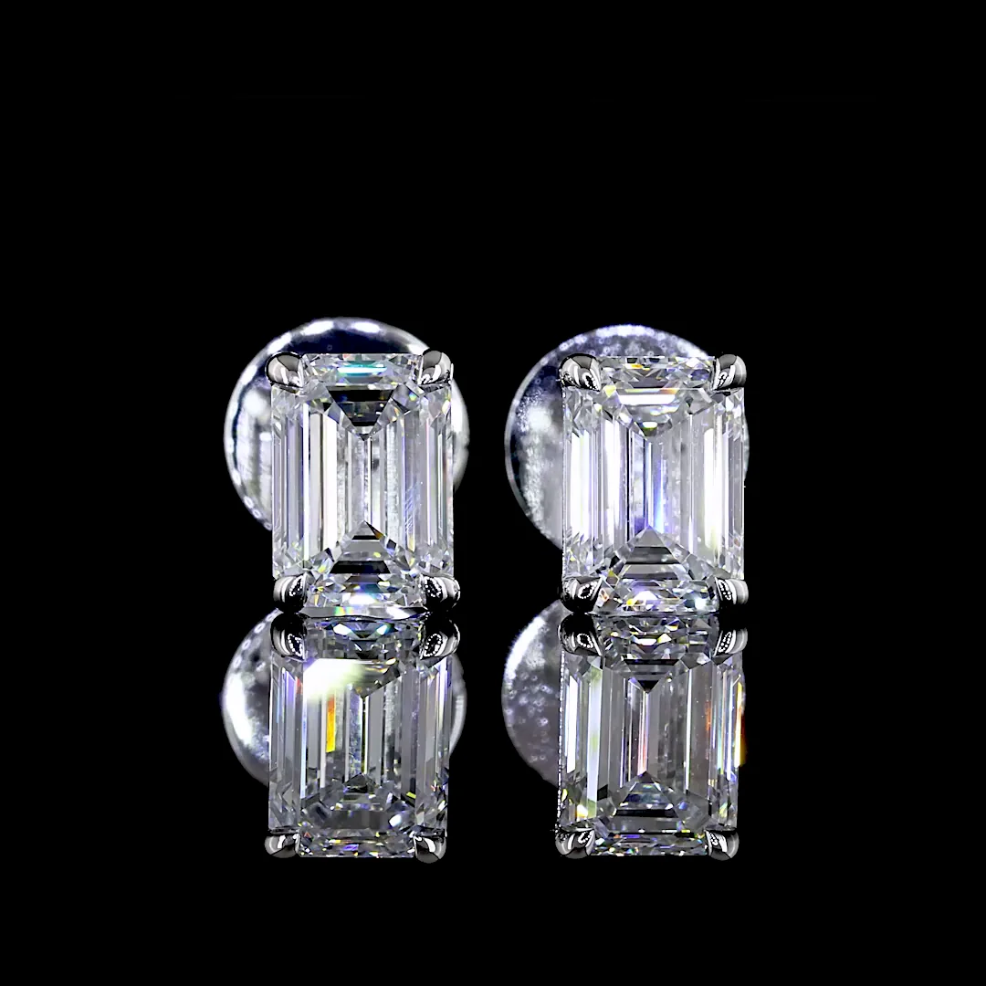 1.05 Cts 14k White Gold Emerald Shape Studs Earring - Video