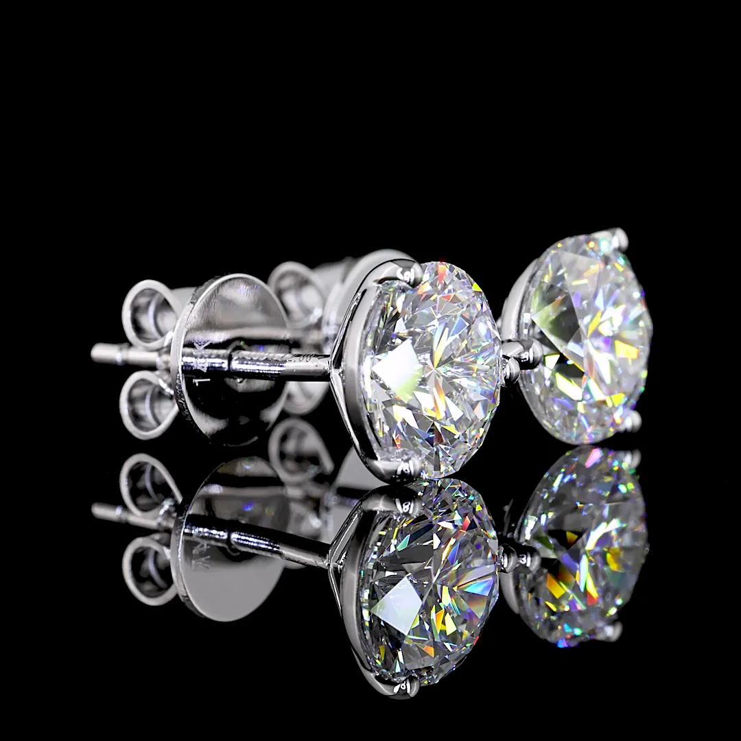 3.09 Cts 14k White Gold Round Shape Martini Earring - Image 2