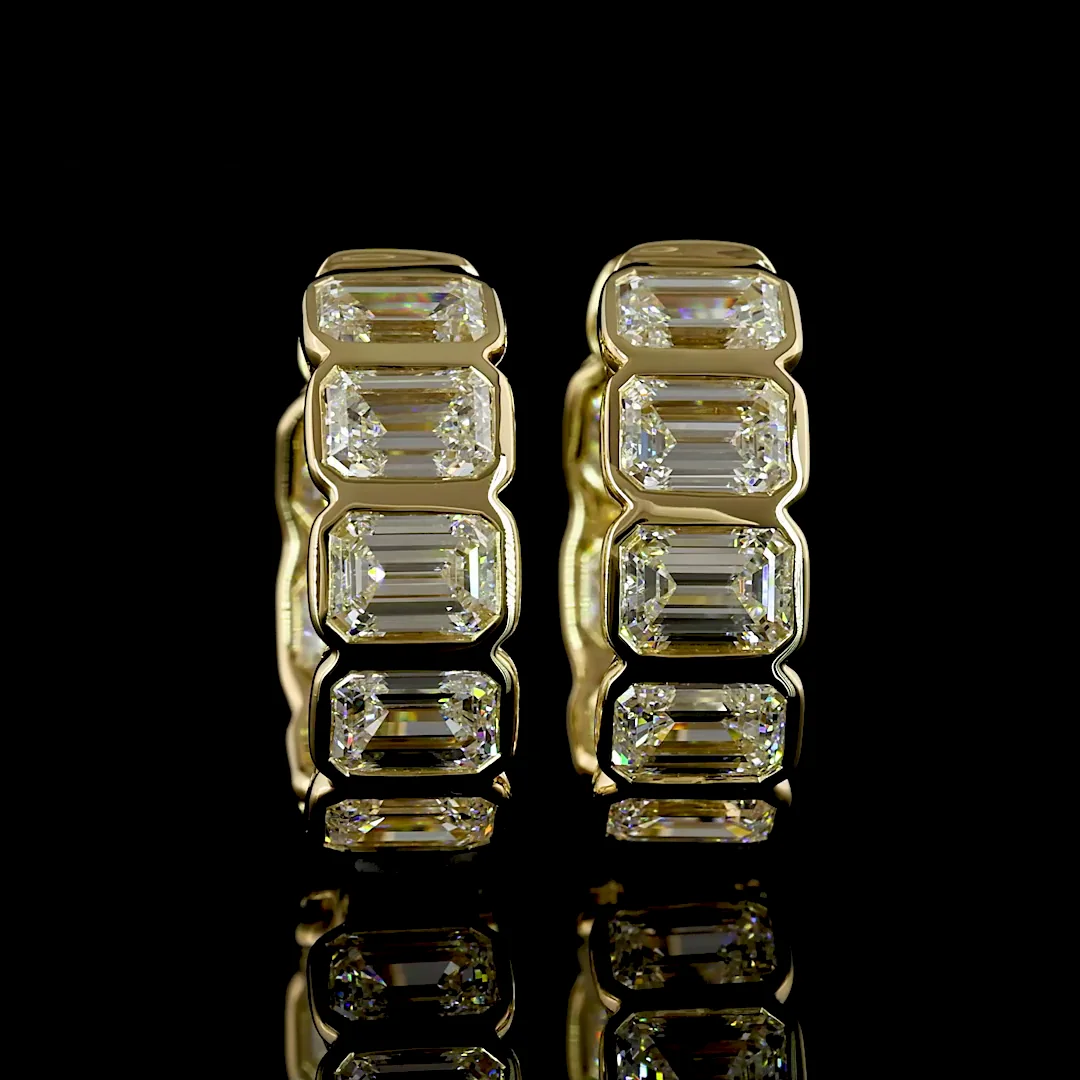 3.52 Cts 14k Yellow Gold Emerald Shape Huggies Earring - Video