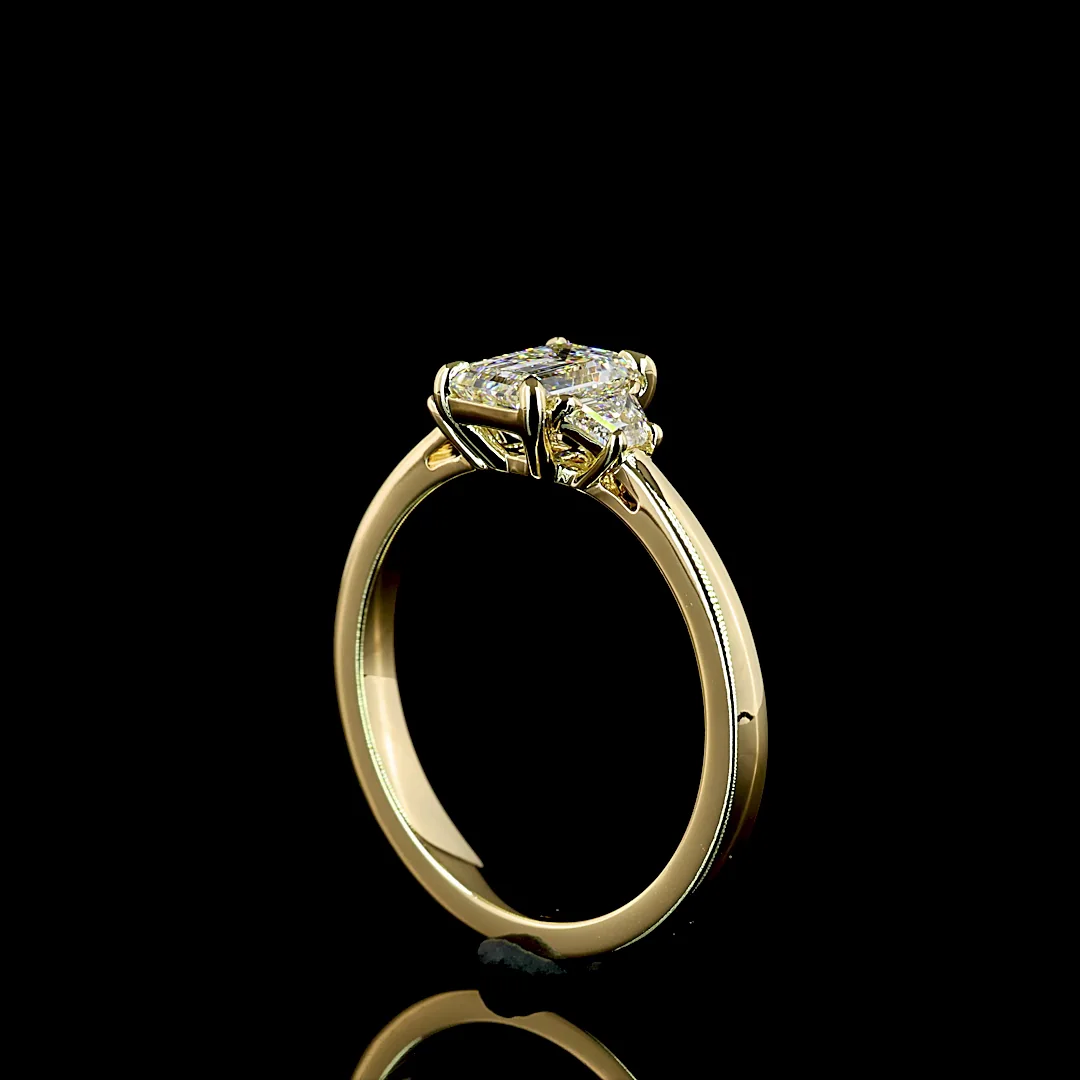 1.26 Cts 14k Yellow Gold Emerald Shape 3 Stones Ring - Image 2