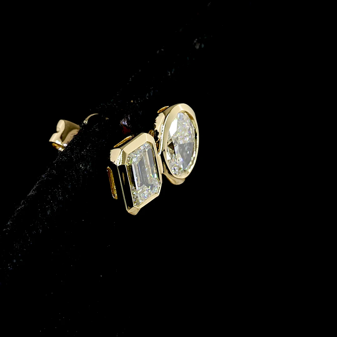 1.92 Cts 14k Yellow Gold Mix Shape Studs Earring - Image 4