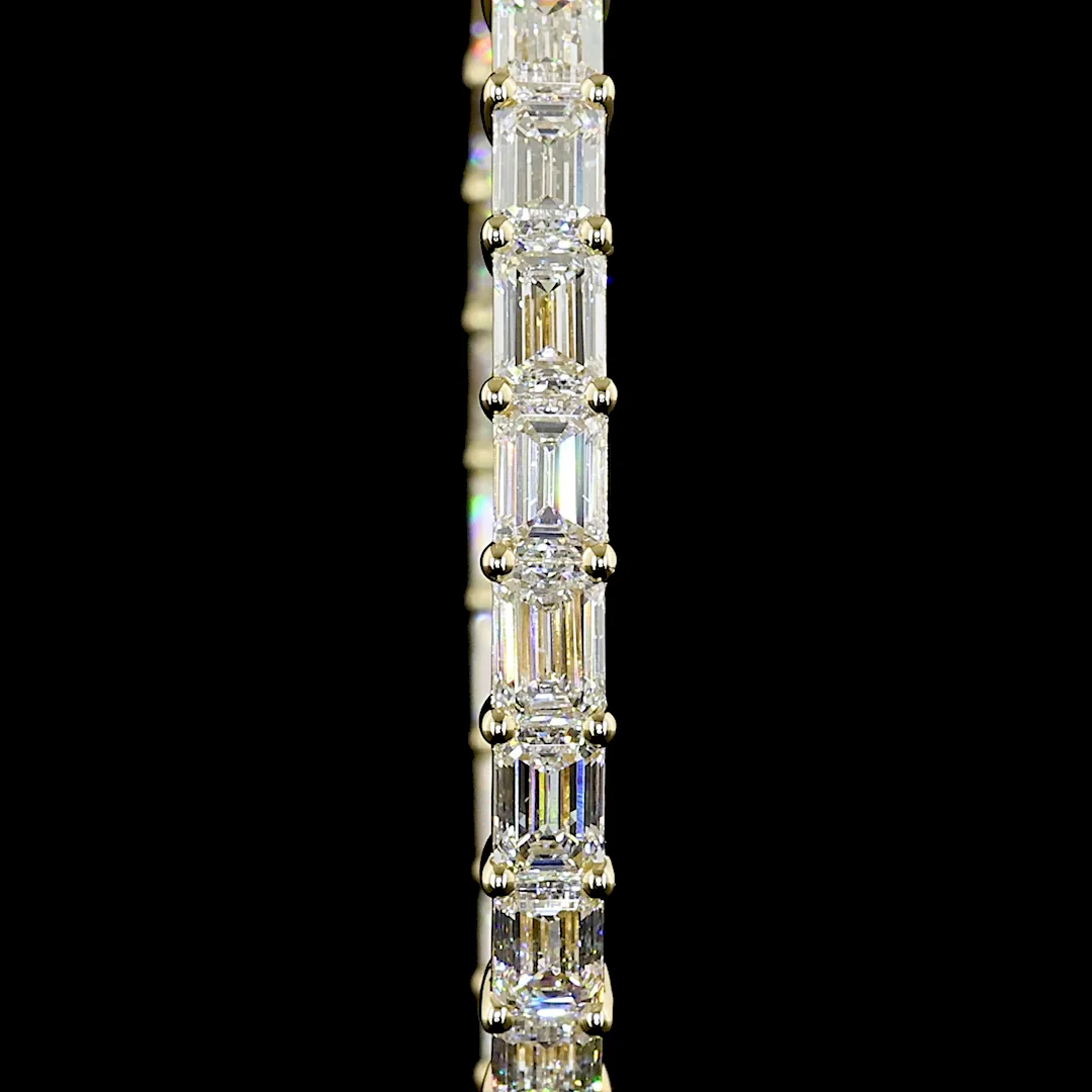 8.64 Cts 14k Yellow Gold Emerald Shape Hoops Earring - Image 3