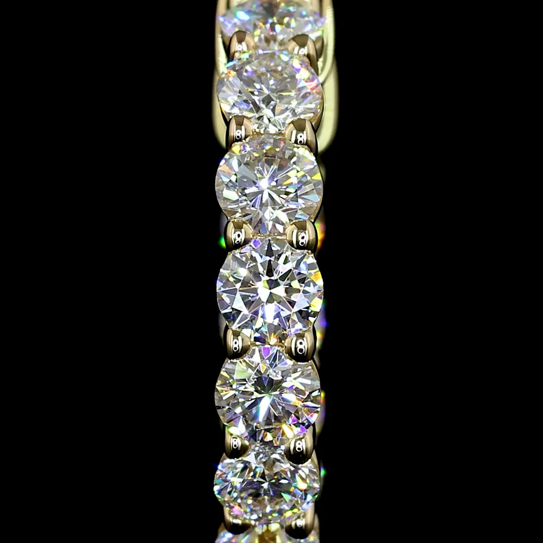 1.05 Cts 14k Yellow Gold Round Shape Huggies Earring - Image 3