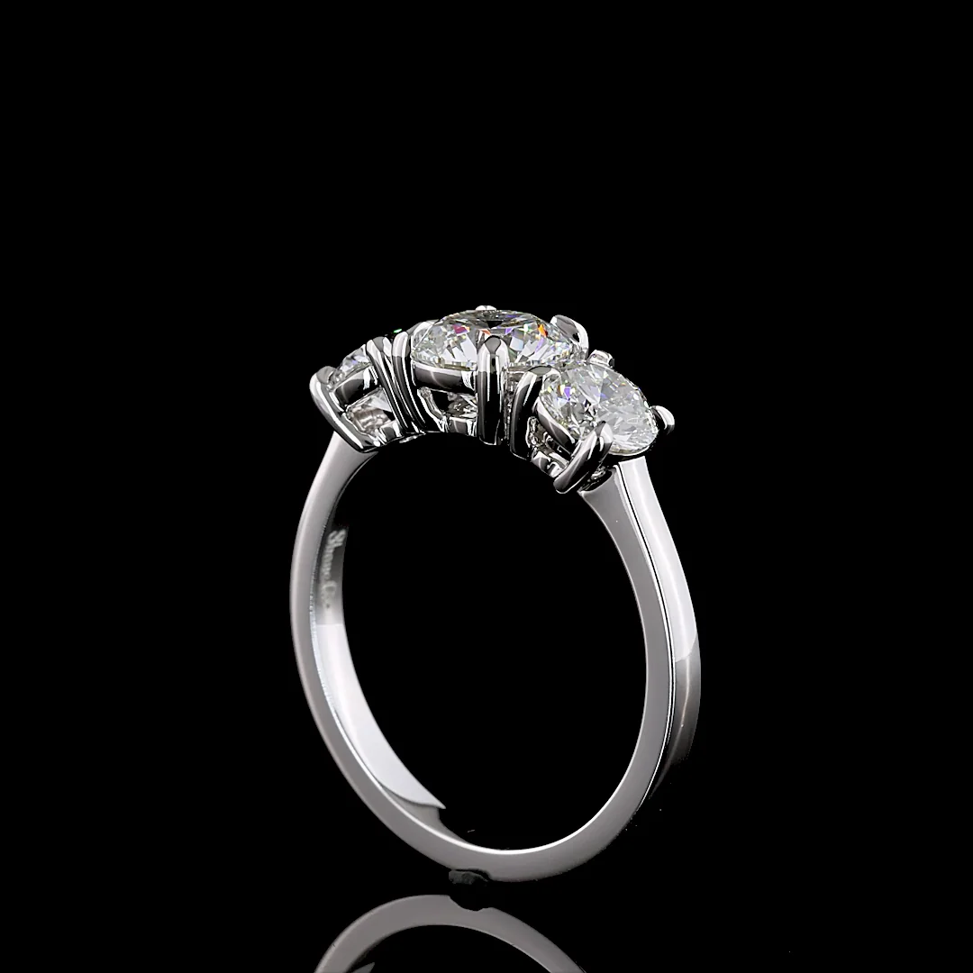 2 Cts 14k White Gold Round Shape 3 Stones Ring - Image 2