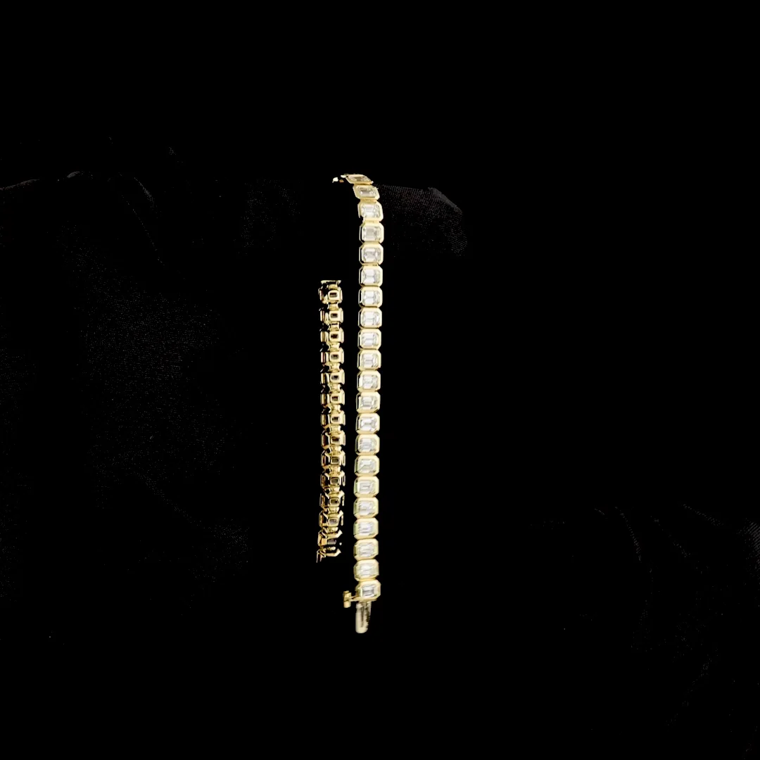 8.18 Cts 14k Yellow Gold Emerald Shape Tennis Bracelet - Image 3
