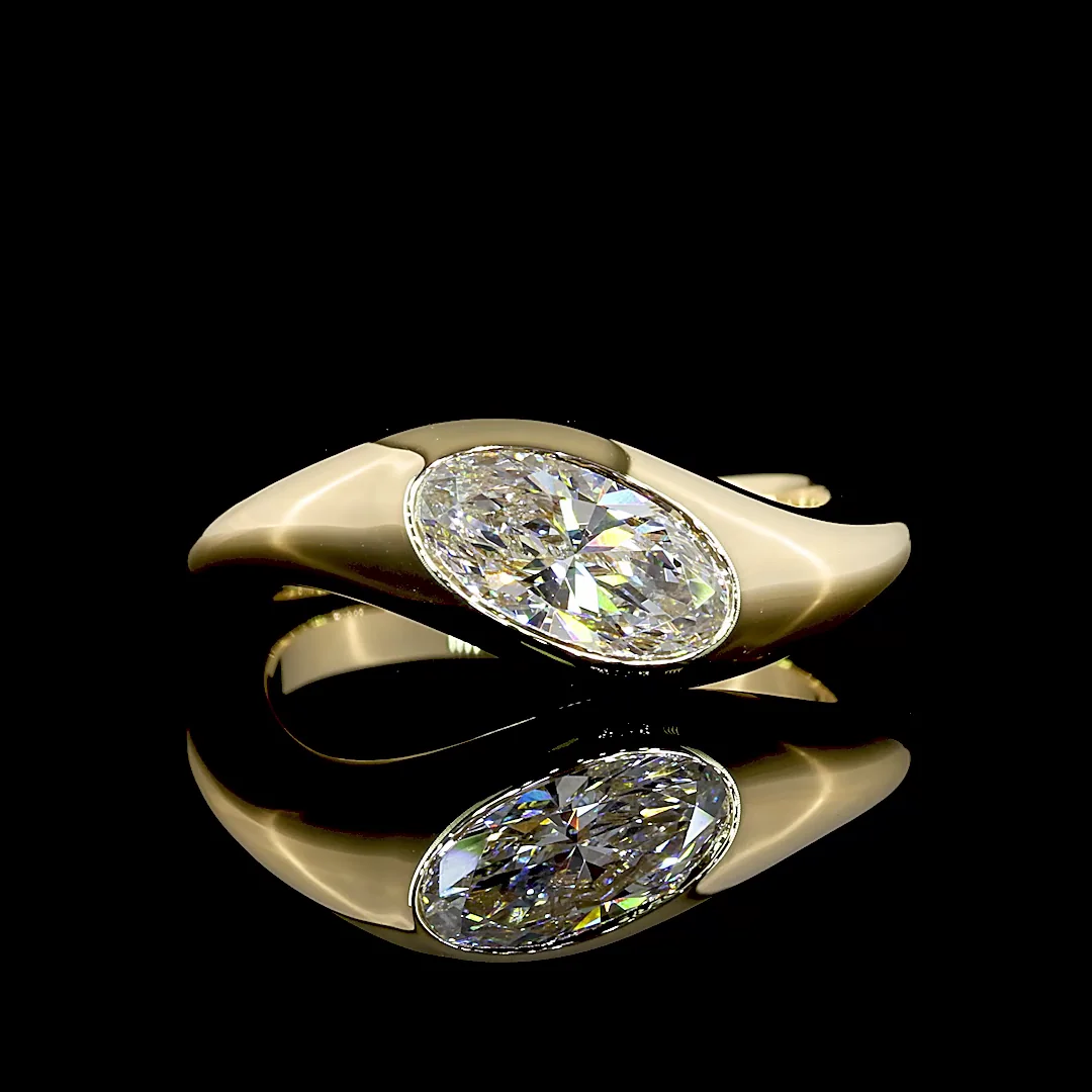 1.04 Cts 14k Yellow Gold Shape Solitaire Ring - Video