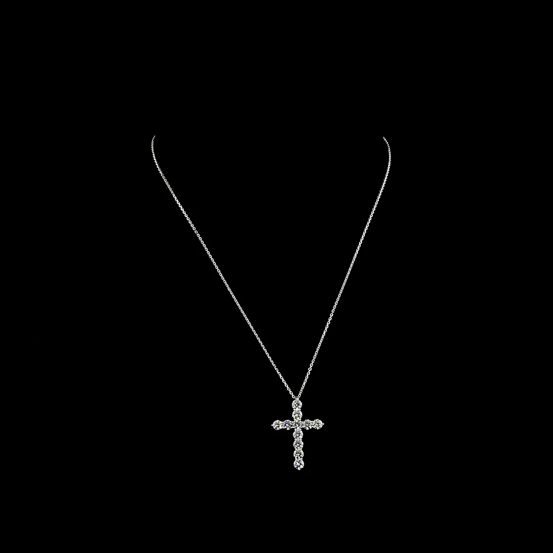 2.09 Cts 14k White Gold Round Shape Symbol Pendant - Video