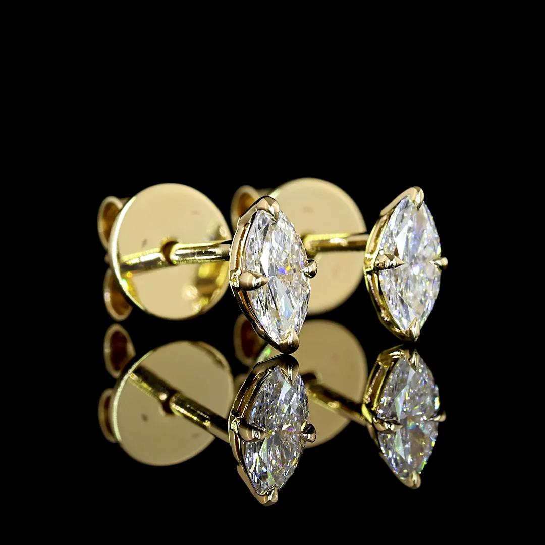 0.34 Cts 14k Yellow Gold Marquise Shape Studs Earring - Video