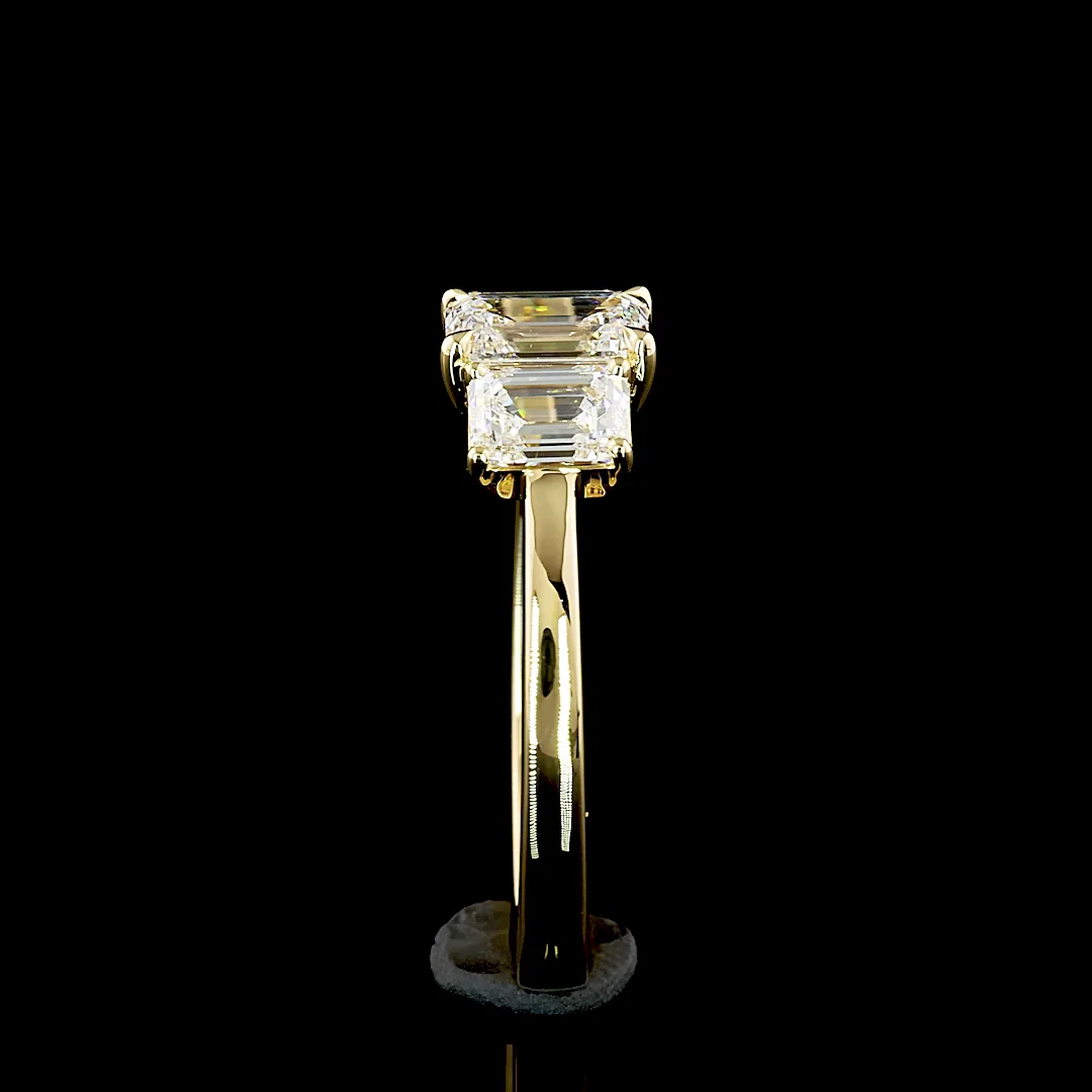 1.41 Cts 14k Yellow Gold Emerald Shape 3 Stones Ring - Image 3