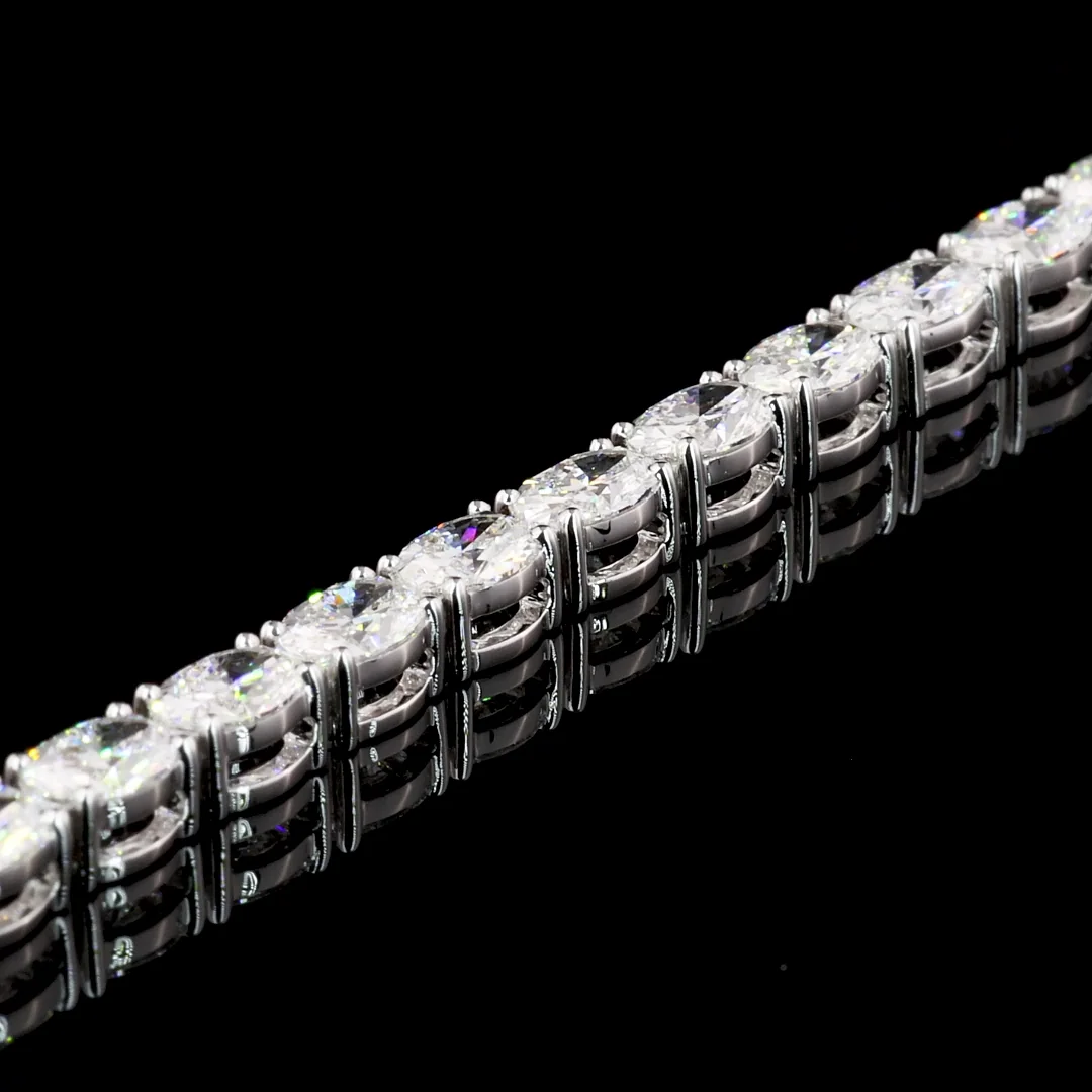 5.26 Cts 14k White Gold Oval Shape Tennis Bracelet - Image 3