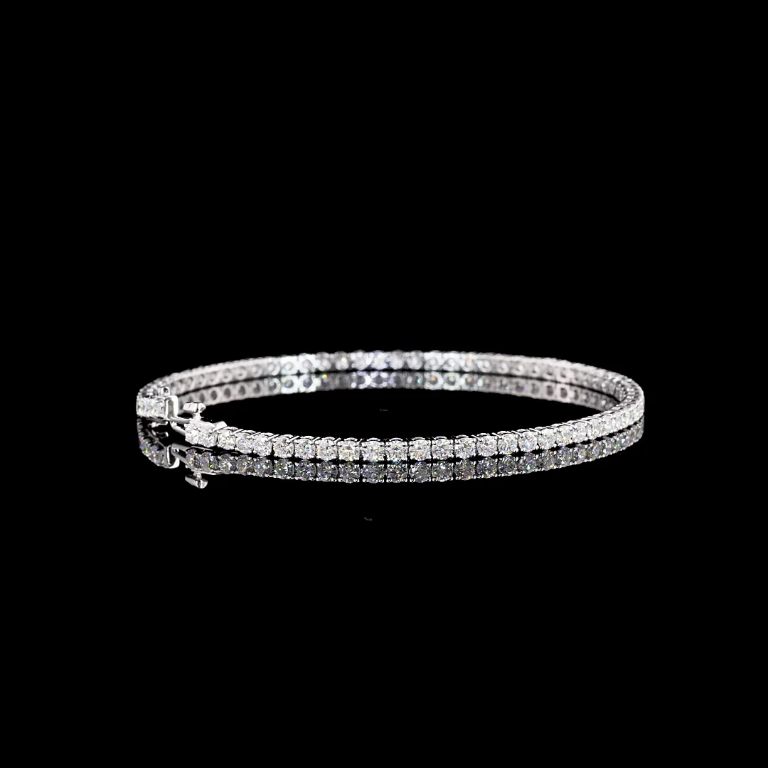 3.98 Cts 14k White Gold Round Shape Tennis Bracelet - Video