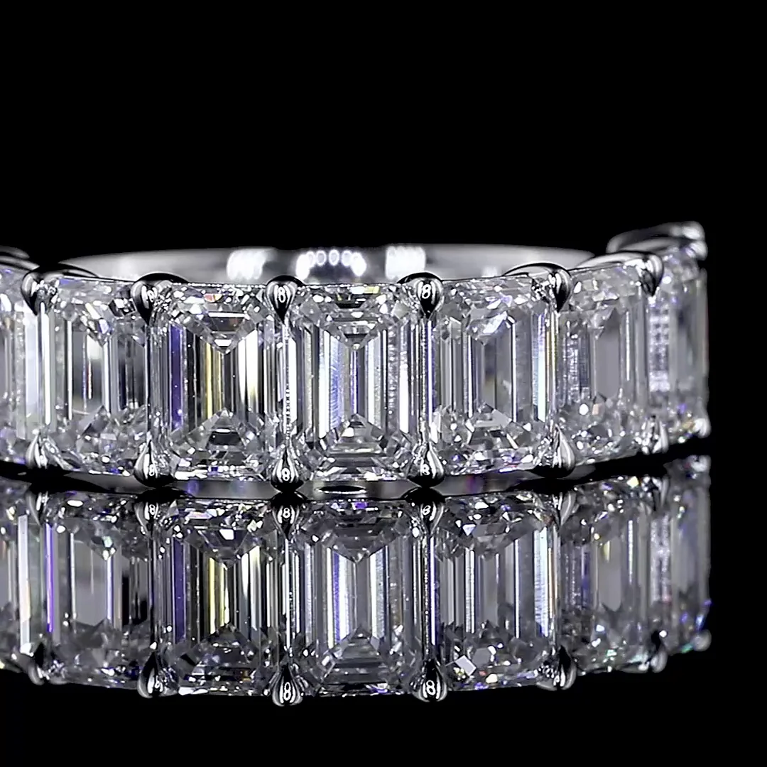 5.05 Cts 14k White Gold Emerald Shape Half Eternity Eternity Band - Image 4