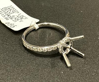 0.86 Cts 14k White Gold Oval Shape Half Eternity Eternity Band