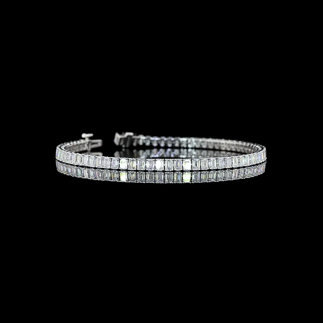 6.91 Cts 14k White Gold Emerald Shape Tennis Bracelet