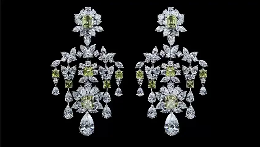 40.53 Cts 18k White Gold Mix Shape Special Earring