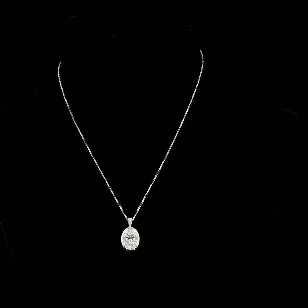 5.12 Cts 14k White Gold Oval Shape Pendant Pendant